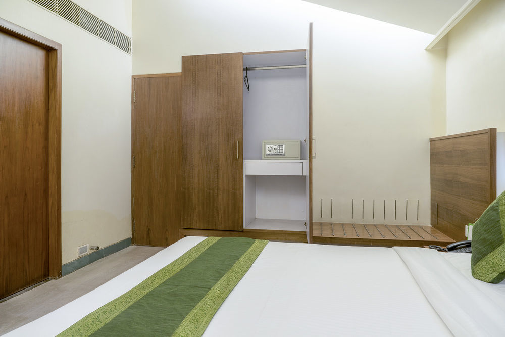 Mint Koregaon Park Next To Osho Ashram بونة المظهر الخارجي الصورة