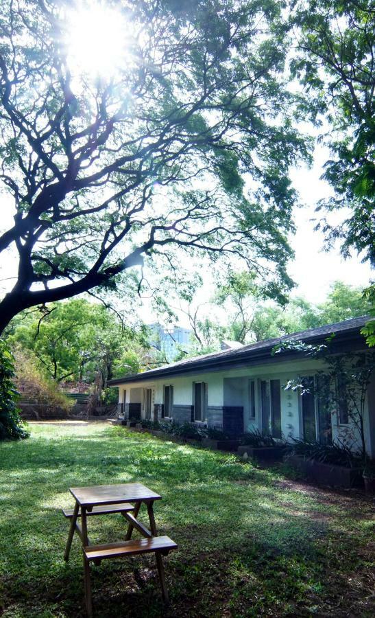 Mint Koregaon Park Next To Osho Ashram بونة المظهر الخارجي الصورة