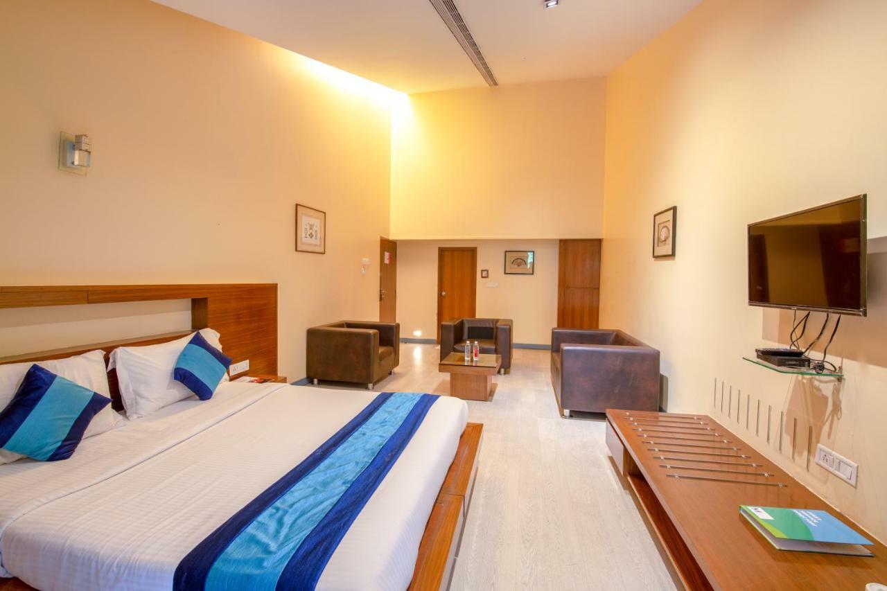 Mint Koregaon Park Next To Osho Ashram بونة المظهر الخارجي الصورة