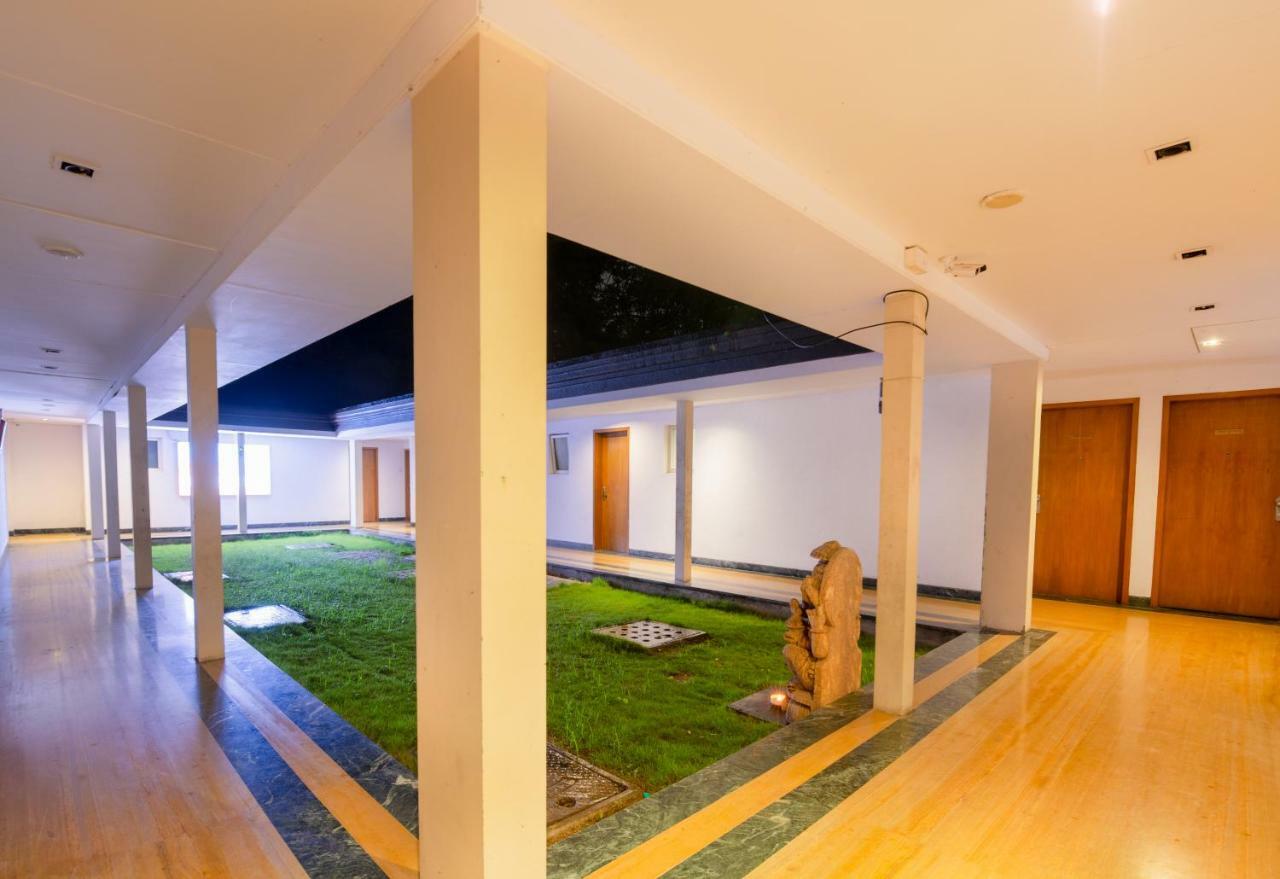 Mint Koregaon Park Next To Osho Ashram بونة المظهر الخارجي الصورة